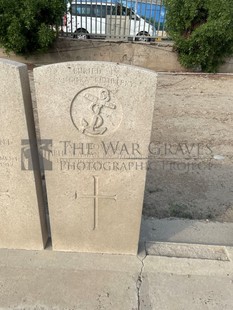 BAGHDAD (NORTH GATE) WAR CEMETERY - HOWARD, A J